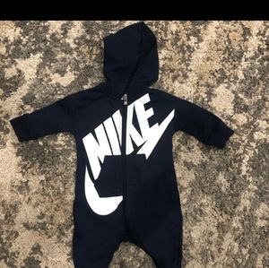 Nike onesie navy blue size 6 months